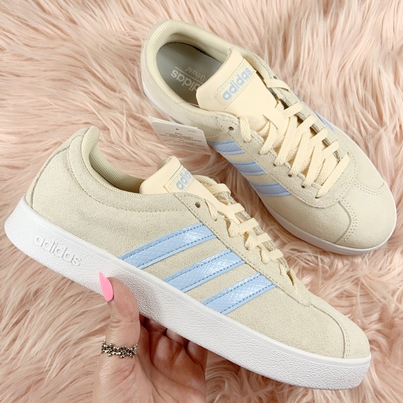 adidas Shoes - New Adidas Women’s VL Court 2.0 Sneakers